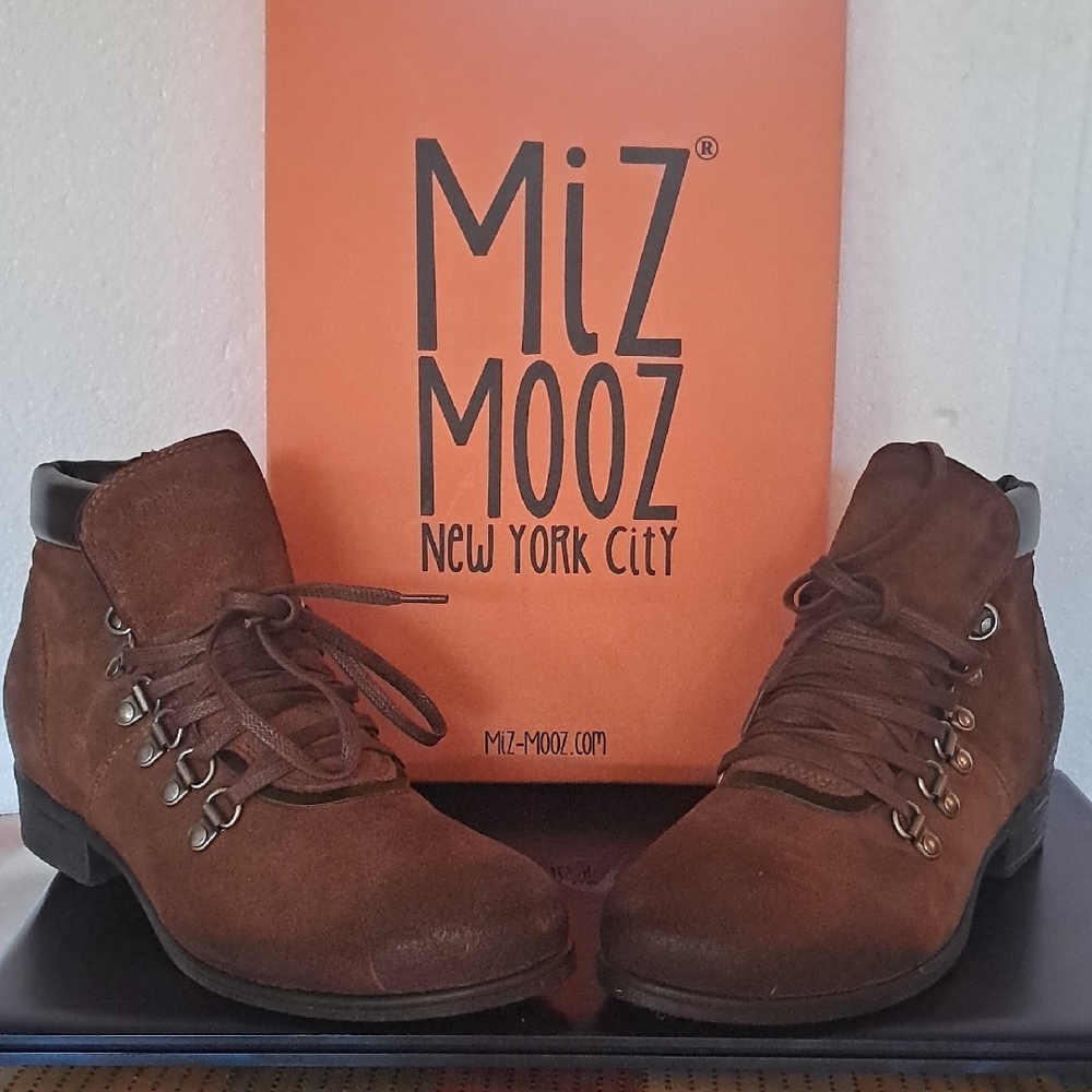Effy ..Miz MOOZ Brown Lace Up Women's Boots